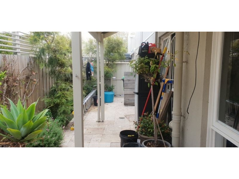 4/10 Wilton Grove, Elwood VIC 3184