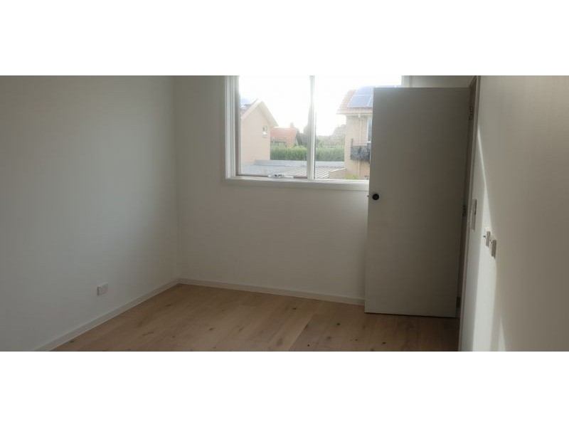 4/10 Wilton Grove, Elwood VIC 3184