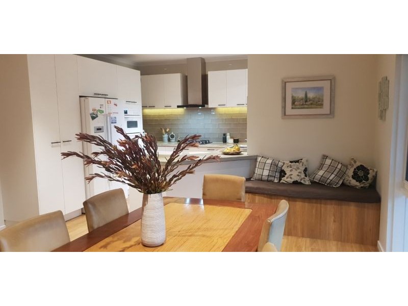 4/10 Wilton Grove, Elwood VIC 3184