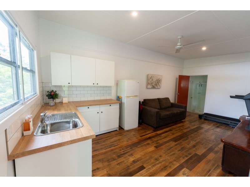 1 Copland Road, Koah QLD 4881