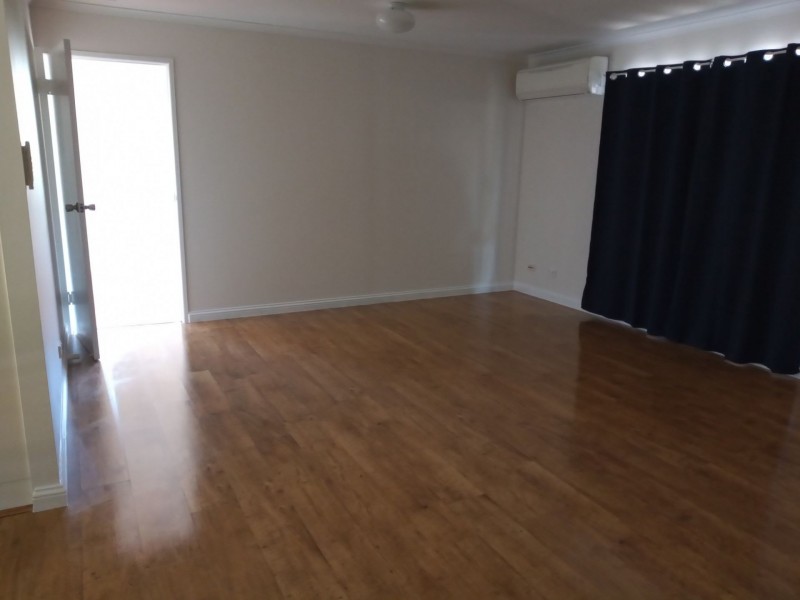 2 Osborne Place, Emerald QLD 4720