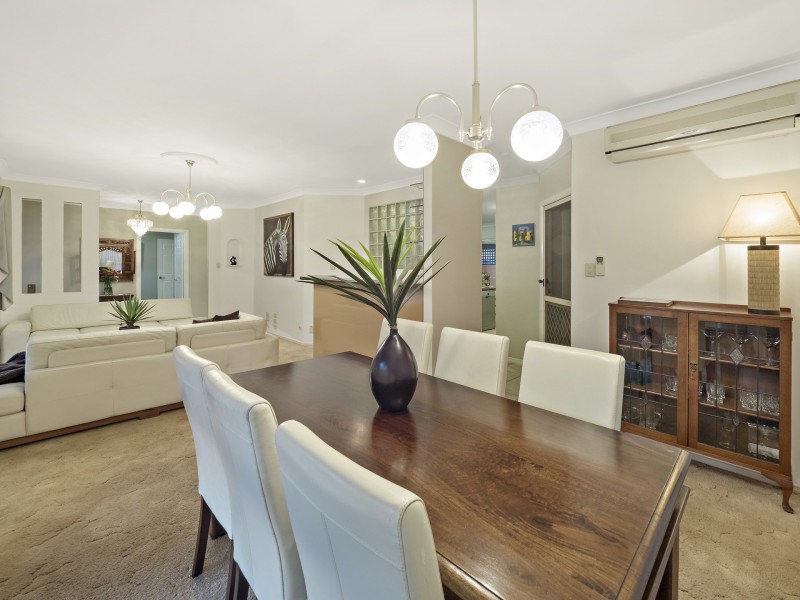 11 Hotchkiss Place, Kuraby QLD 4112