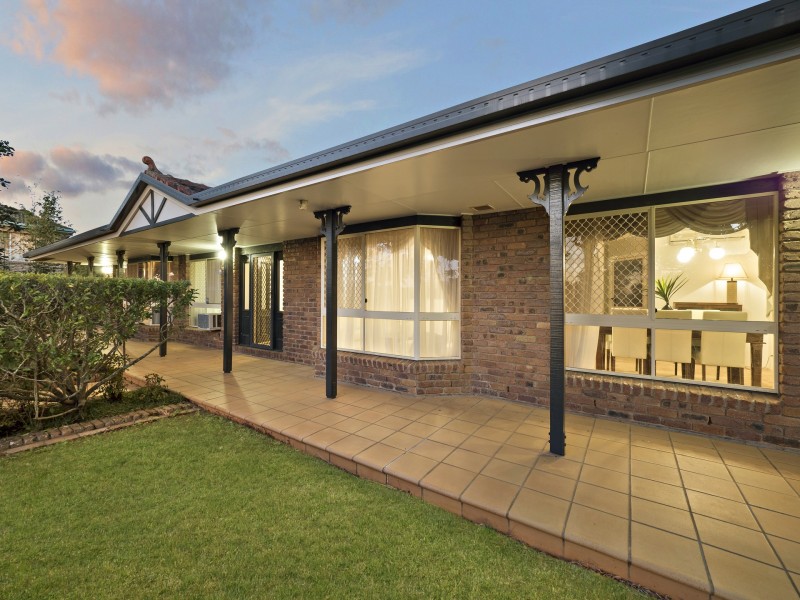 11 Hotchkiss Place, Kuraby QLD 4112