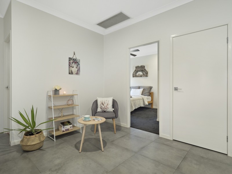 8 Melaleuca Court, Kuraby QLD 4112