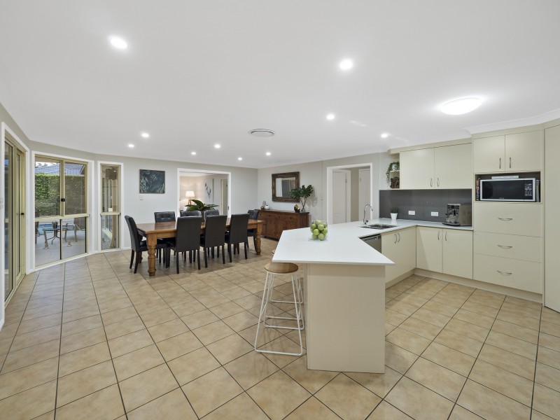 11 Parkhurst Place, Kuraby QLD 4112