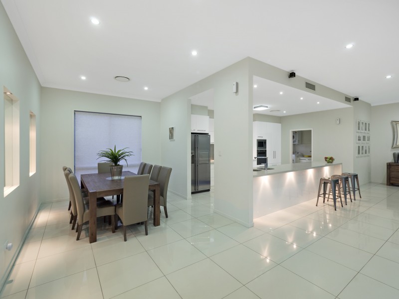 61 Shuttleworth Street, Kuraby QLD 4112