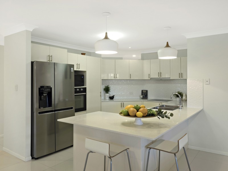 2 Pele Court, Underwood QLD 4119