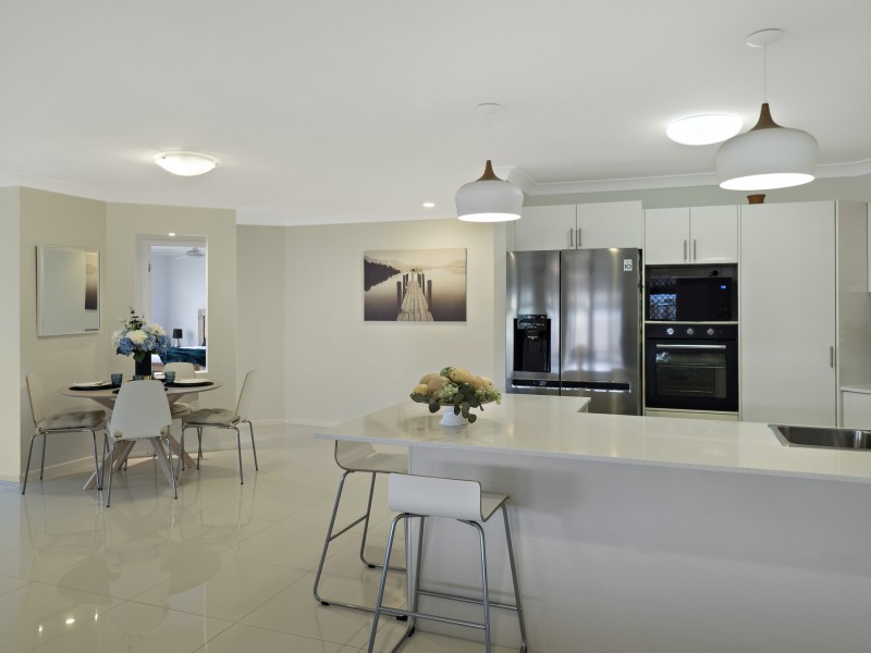 2 Pele Court, Underwood QLD 4119