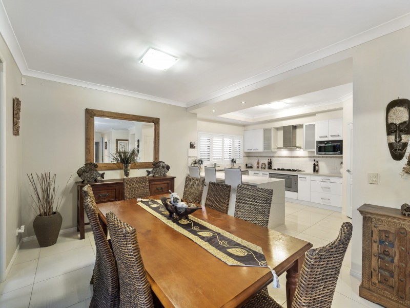 10 Rolfe Circuit, Underwood QLD 4119