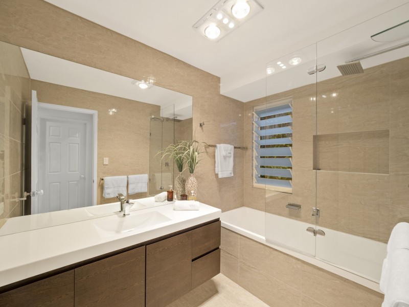 120 Chesterfield Crescent, Kuraby QLD 4112