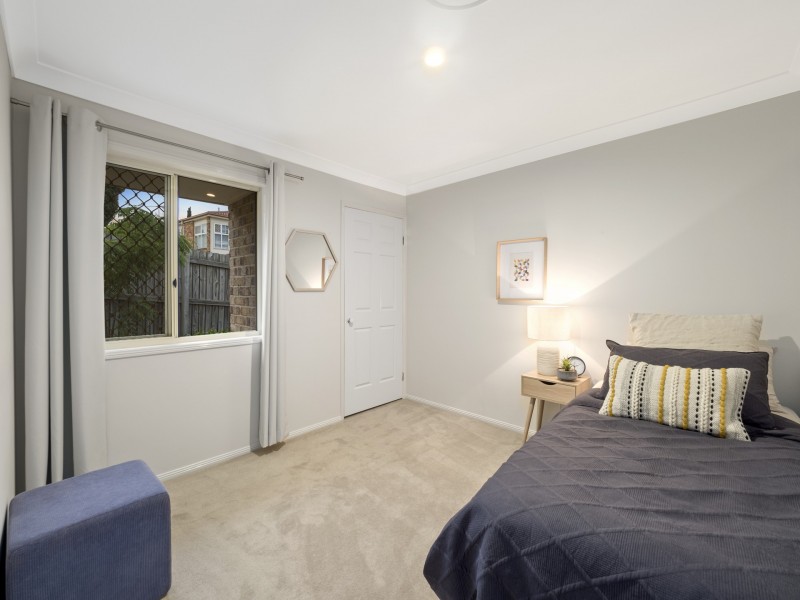 120 Chesterfield Crescent, Kuraby QLD 4112