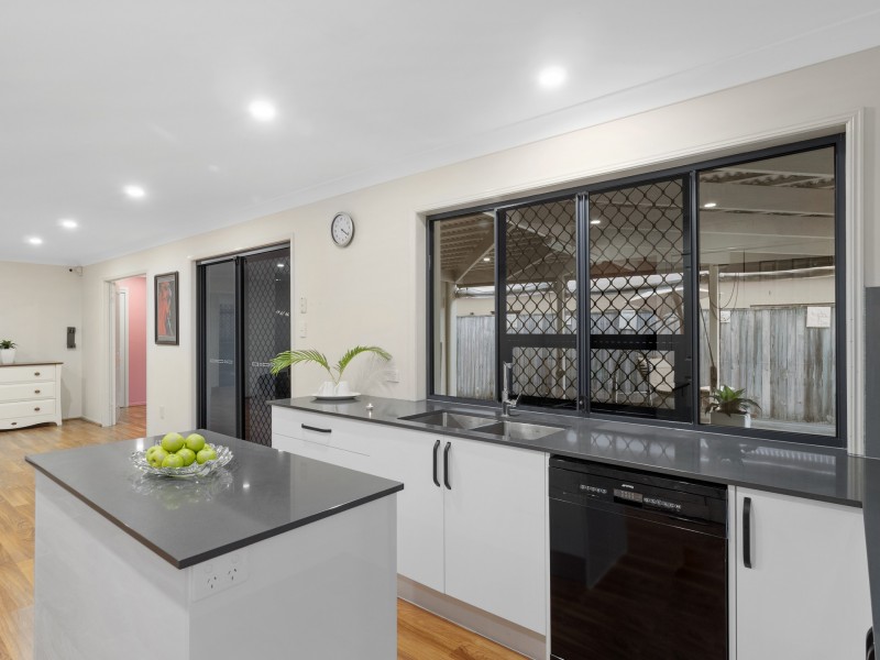 27 Lema Circuit, Kuraby QLD 4112
