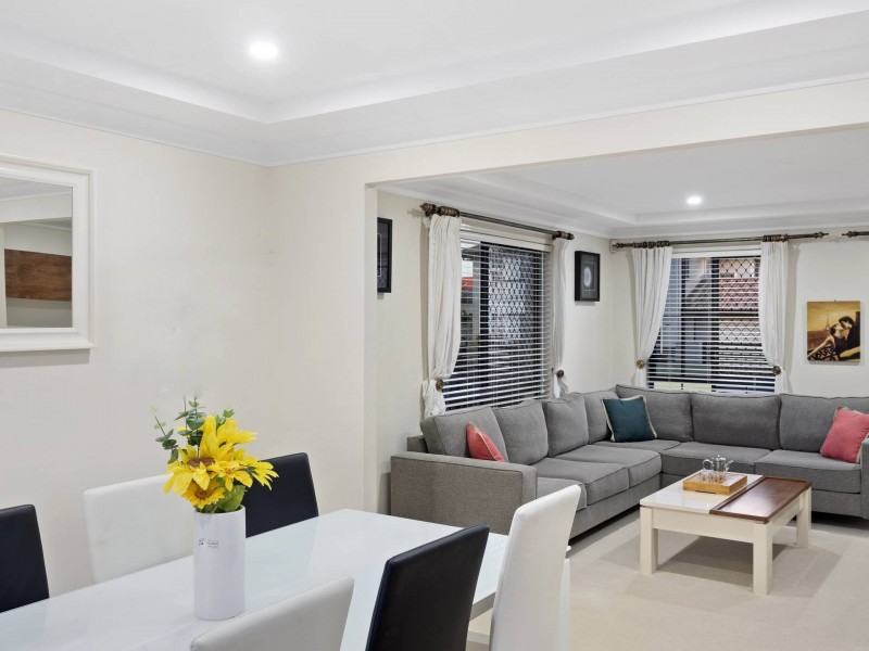 27 Lema Circuit, Kuraby QLD 4112