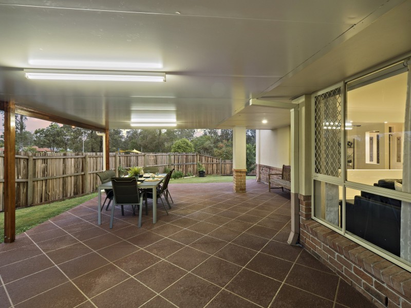 2 Pele Court, Underwood QLD 4119