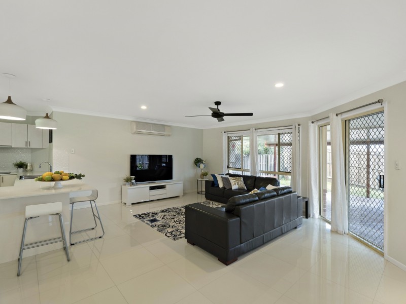 2 Pele Court, Underwood QLD 4119