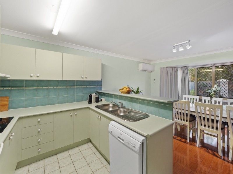 4/100 Bordeaux street, Eight Mile Plains QLD 4113