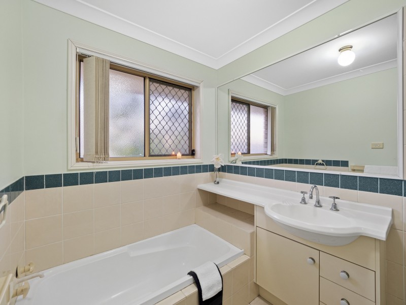 4/100 Bordeaux street, Eight Mile Plains QLD 4113