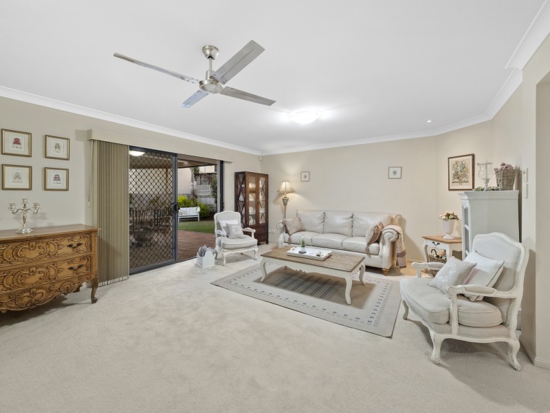 17 Lily Circuit, Kuraby QLD 4112