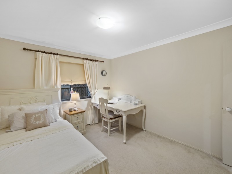 17 Lily Circuit, Kuraby QLD 4112