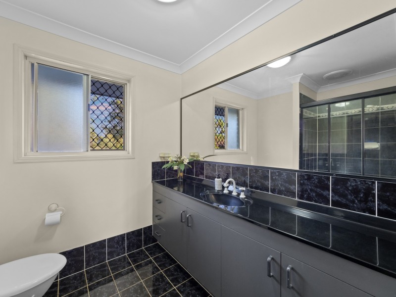 83 Palmwoods Crescent, Runcorn QLD 4113