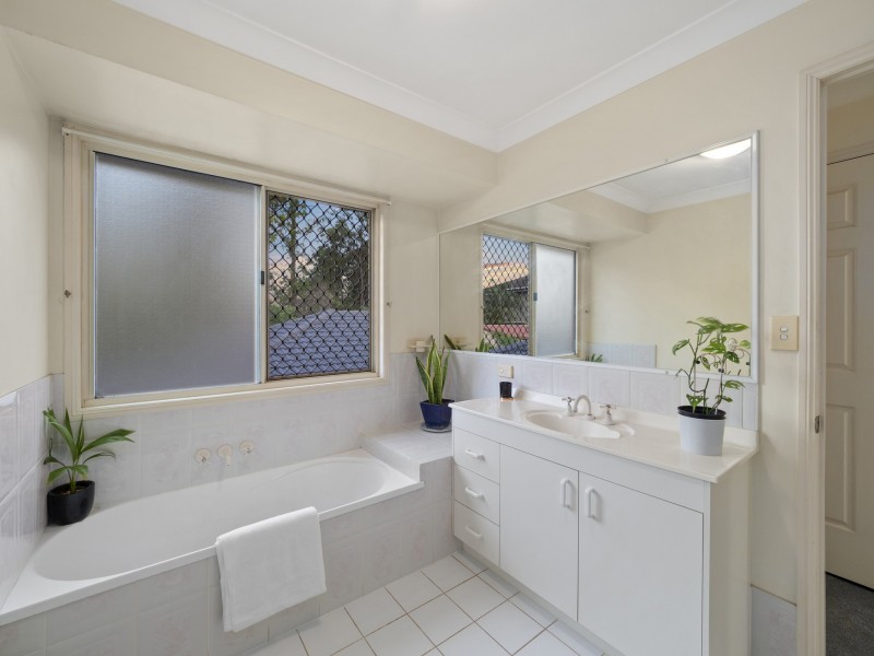 83 Palmwoods Crescent, Runcorn QLD 4113