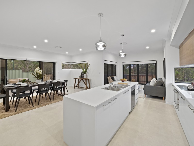 1 Ismaeel Circuit, Kuraby QLD 4112
