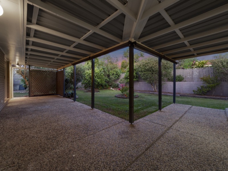 16 Chanel Crescent, Eight Mile Plains QLD 4113