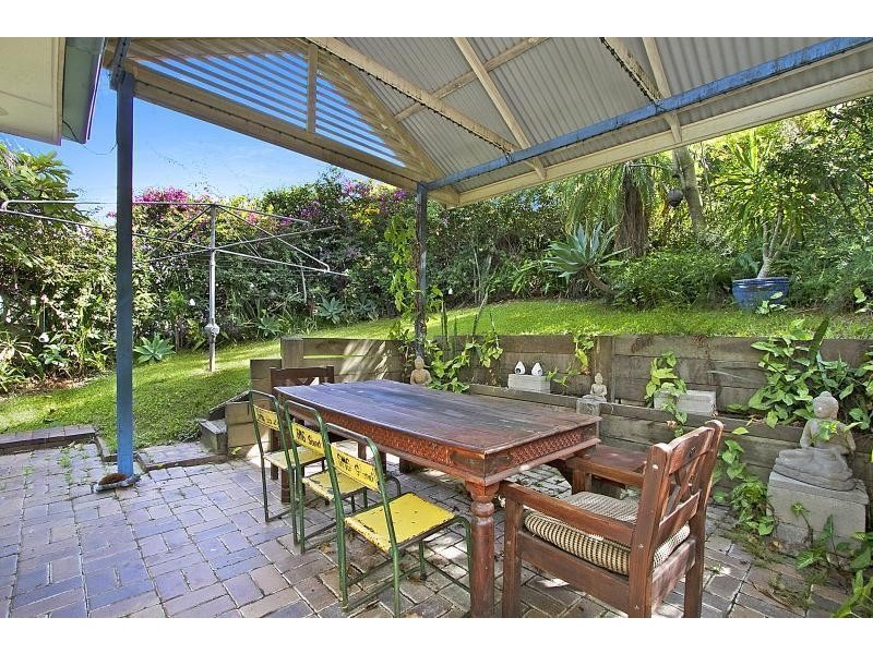 44 Kanumbra Street, Coorparoo QLD 4151