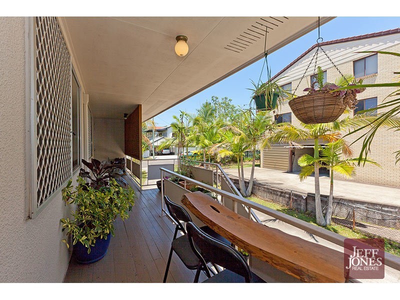 3/15 Cedar Street, Greenslopes QLD 4120