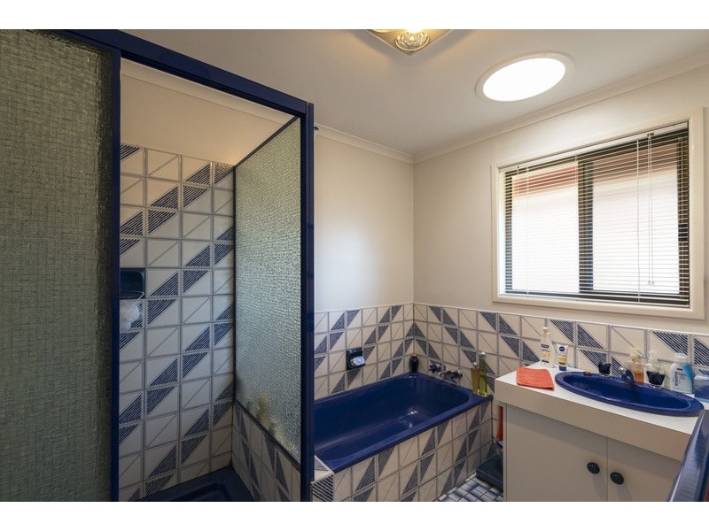 3 Curringa Street, Mansfield QLD 4122