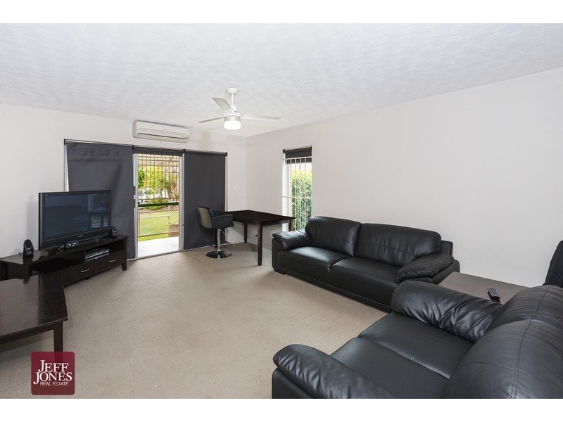 1/339 Cavendish Road, Coorparoo QLD 4151