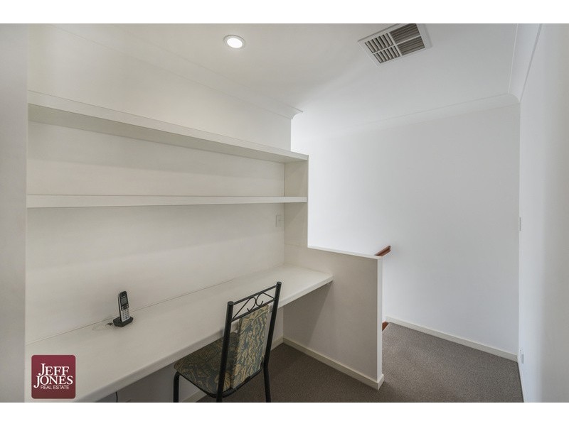 55 Worchester Crescent, Wakerley QLD 4154