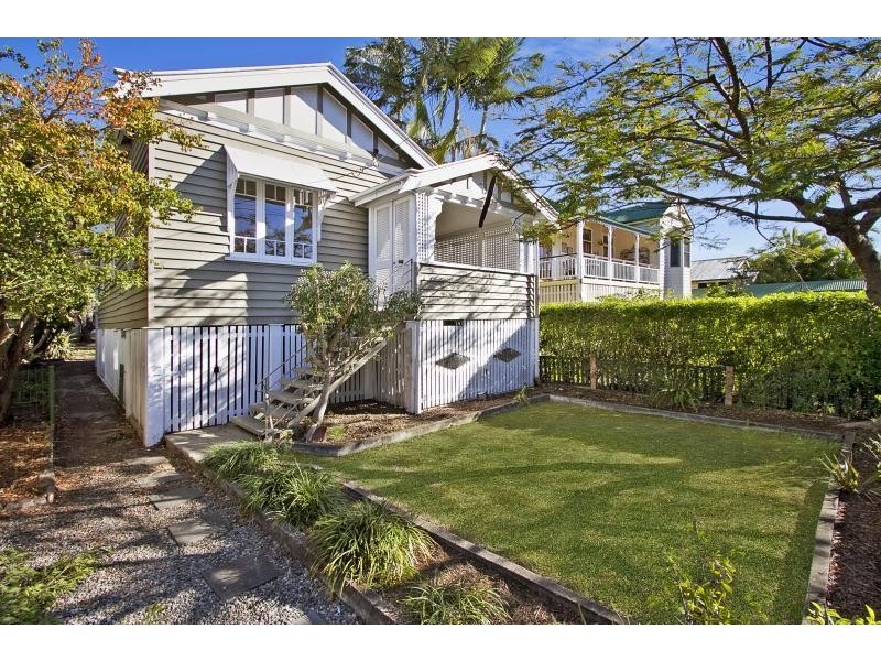 45 Jubilee Street, Greenslopes QLD 4120