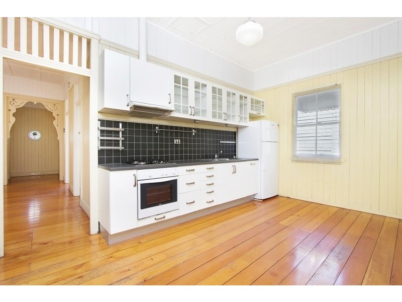 45 Jubilee Street, Greenslopes QLD 4120