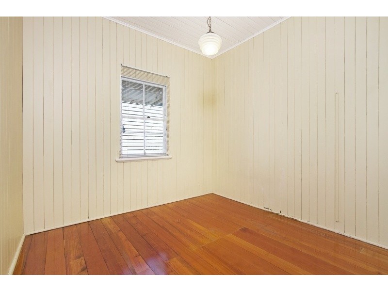 45 Jubilee Street, Greenslopes QLD 4120