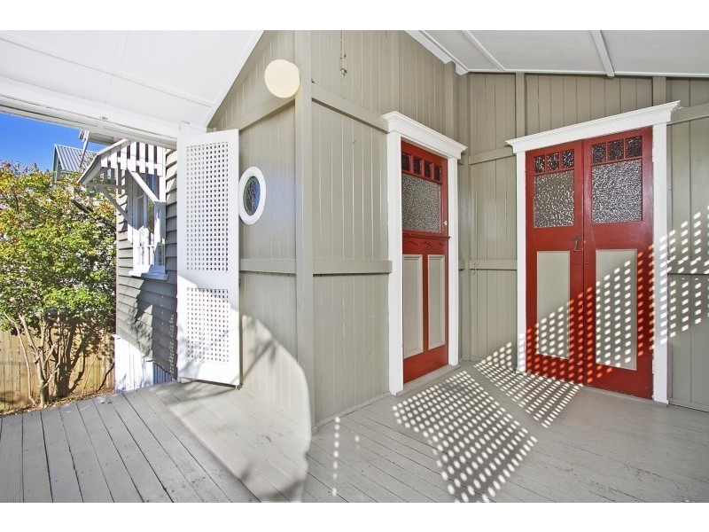 45 Jubilee Street, Greenslopes QLD 4120