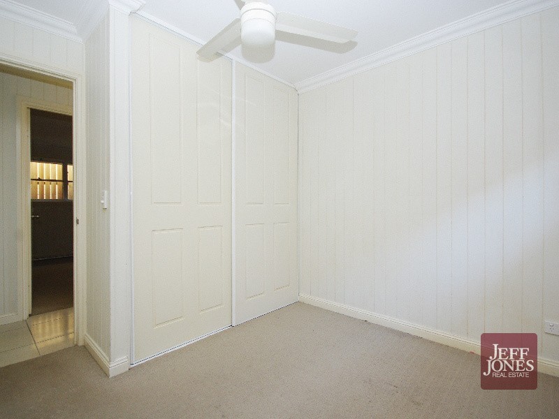 276 Ekibin Road, Tarragindi QLD 4121