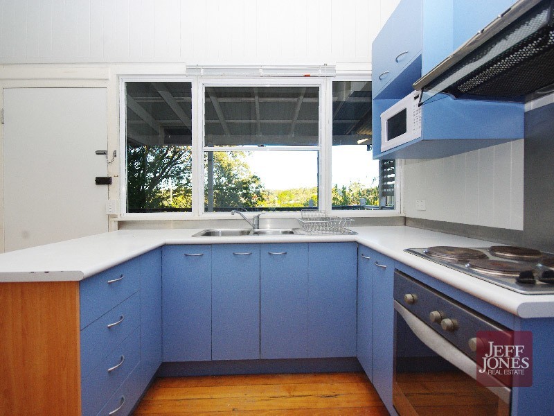 276 Ekibin Road, Tarragindi QLD 4121