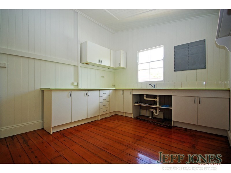 1 Sword Street, Woolloongabba QLD 4102