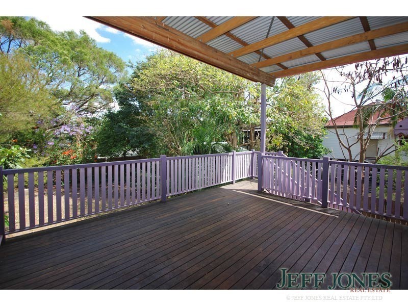 1 Sword Street, Woolloongabba QLD 4102