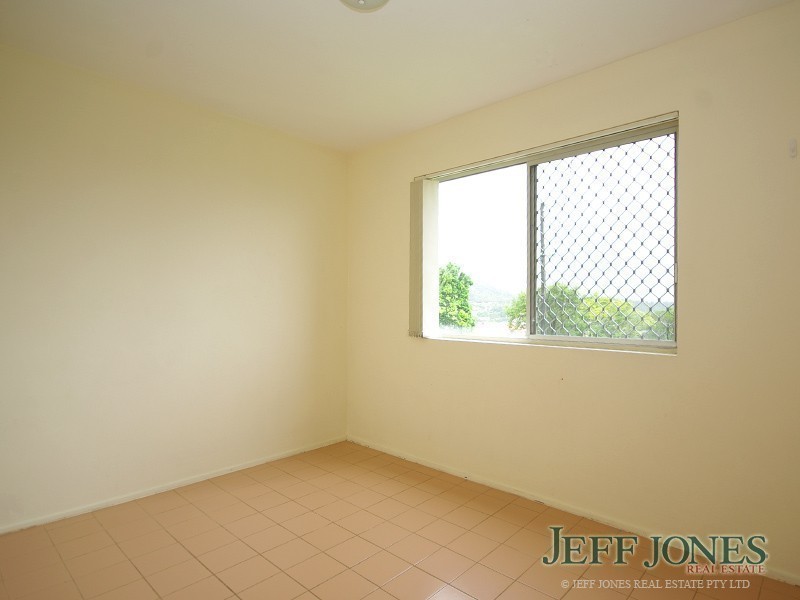 1/50 Crest Street, Mount Gravatt East QLD 4122