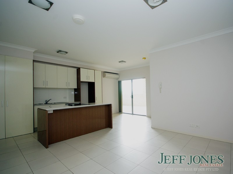 1/189 Cavendish Road, Coorparoo QLD 4151