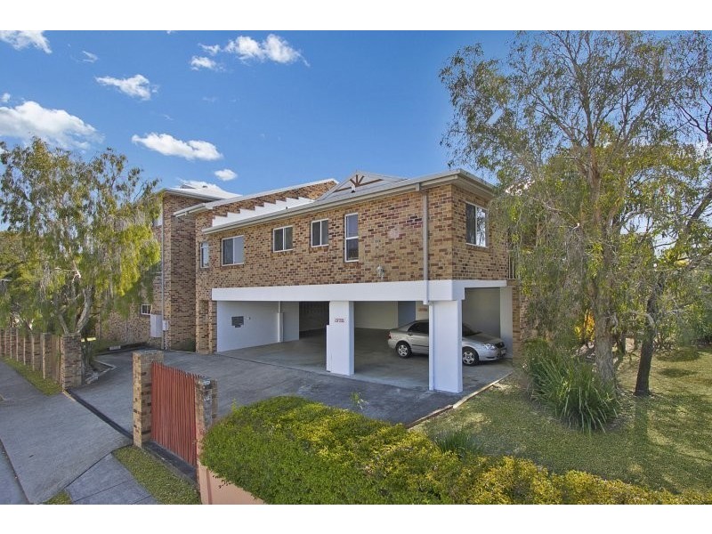 1/237 Cavendish Road, Coorparoo QLD 4151