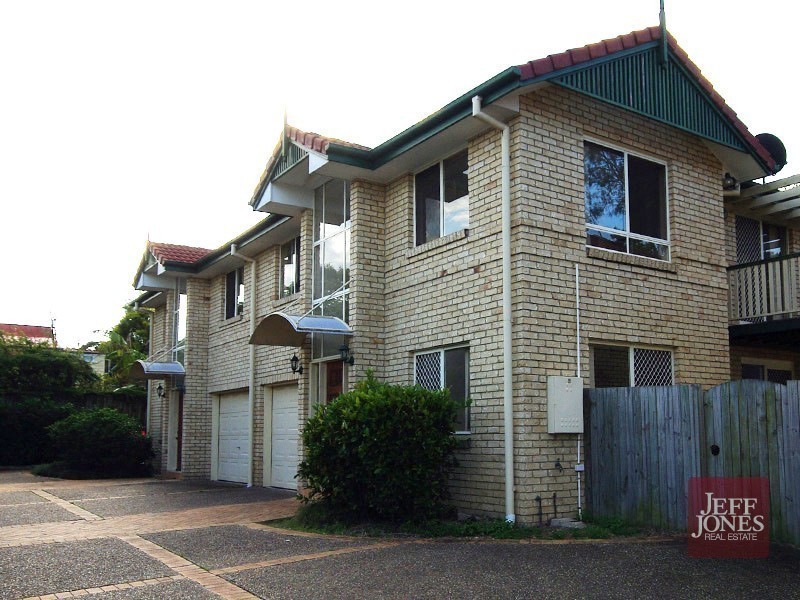 2/14 Real Street, Annerley QLD 4103