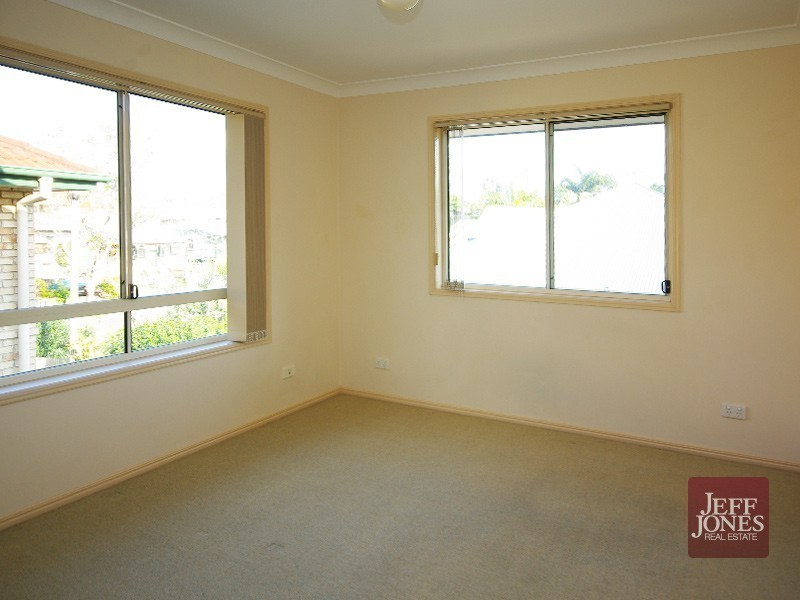 2/14 Real Street, Annerley QLD 4103