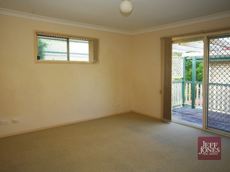 2/14 Real Street, Annerley QLD 4103