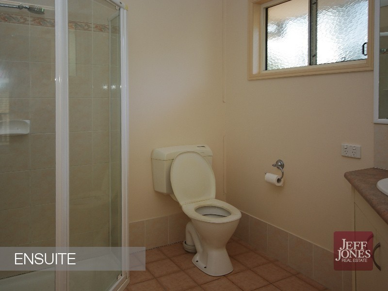 2/14 Real Street, Annerley QLD 4103