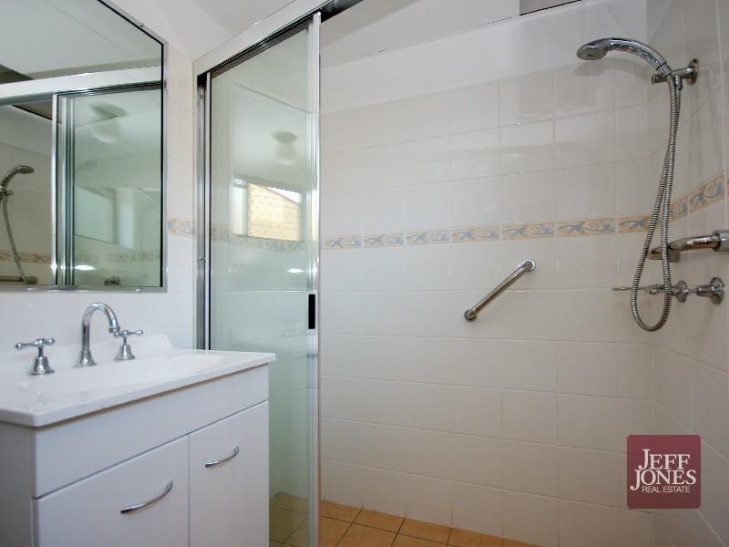 1/26 Gordon Street, Greenslopes QLD 4120