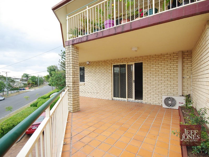 4/27 Nelson Street, Coorparoo QLD 4151