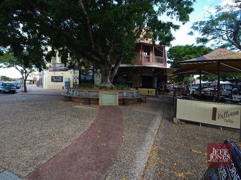 2/12 Old Cleveland Road, Greenslopes QLD 4120